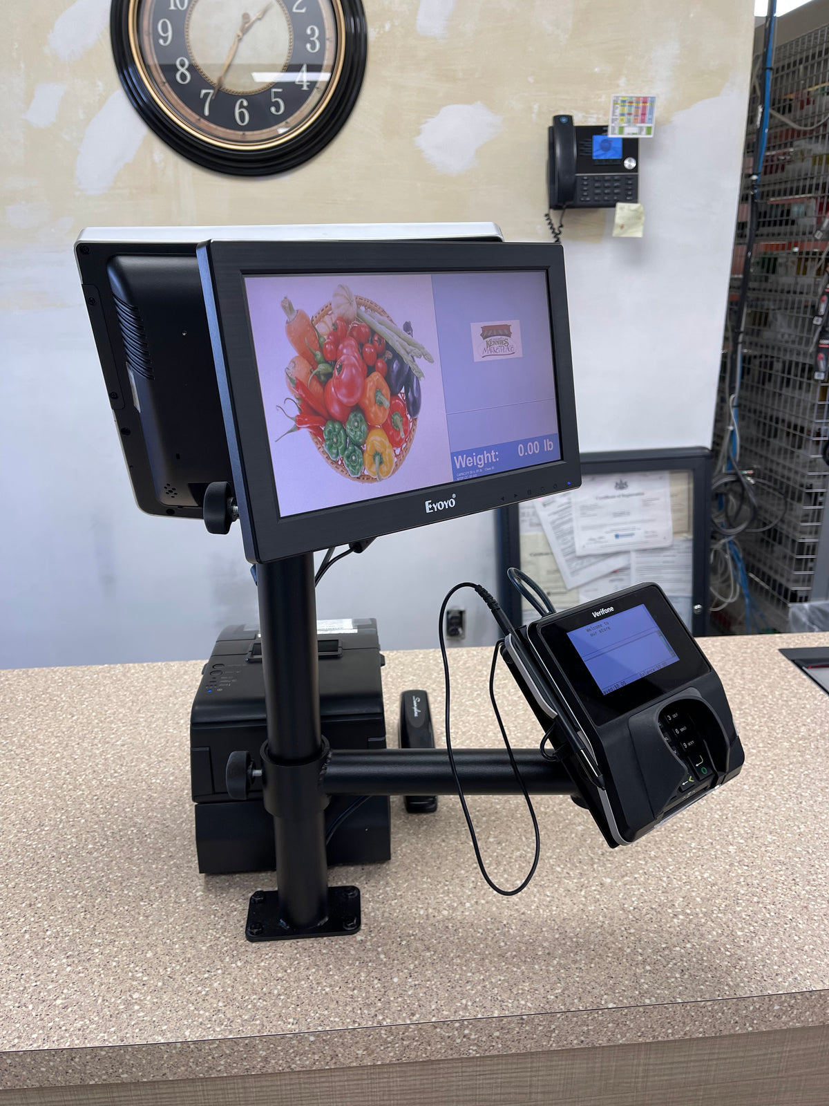 Multi-Pole Individual Checkout Counter